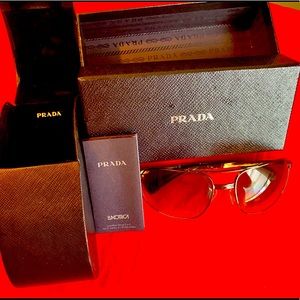 Unisex Prada Sunglasses SPR 60M 8AE6S1